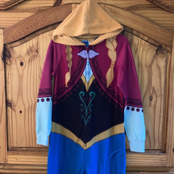 Women Disney Rapunzel 1 piece hooded pajamas - size S - Picture 3 of 8